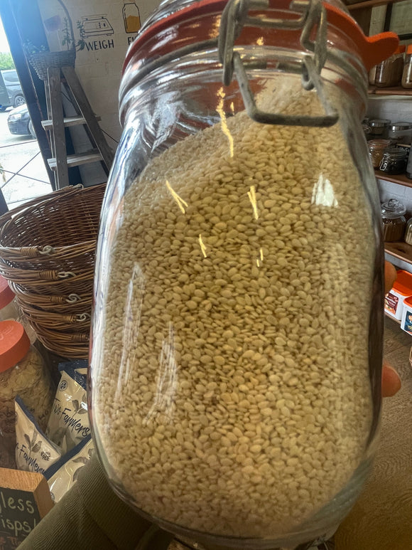 Organic sesame seeds available from our Northamptonshire based refill shop